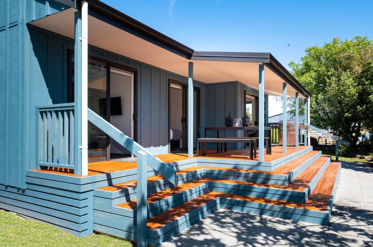 Lawn Cottages Clive Екстериор снимка